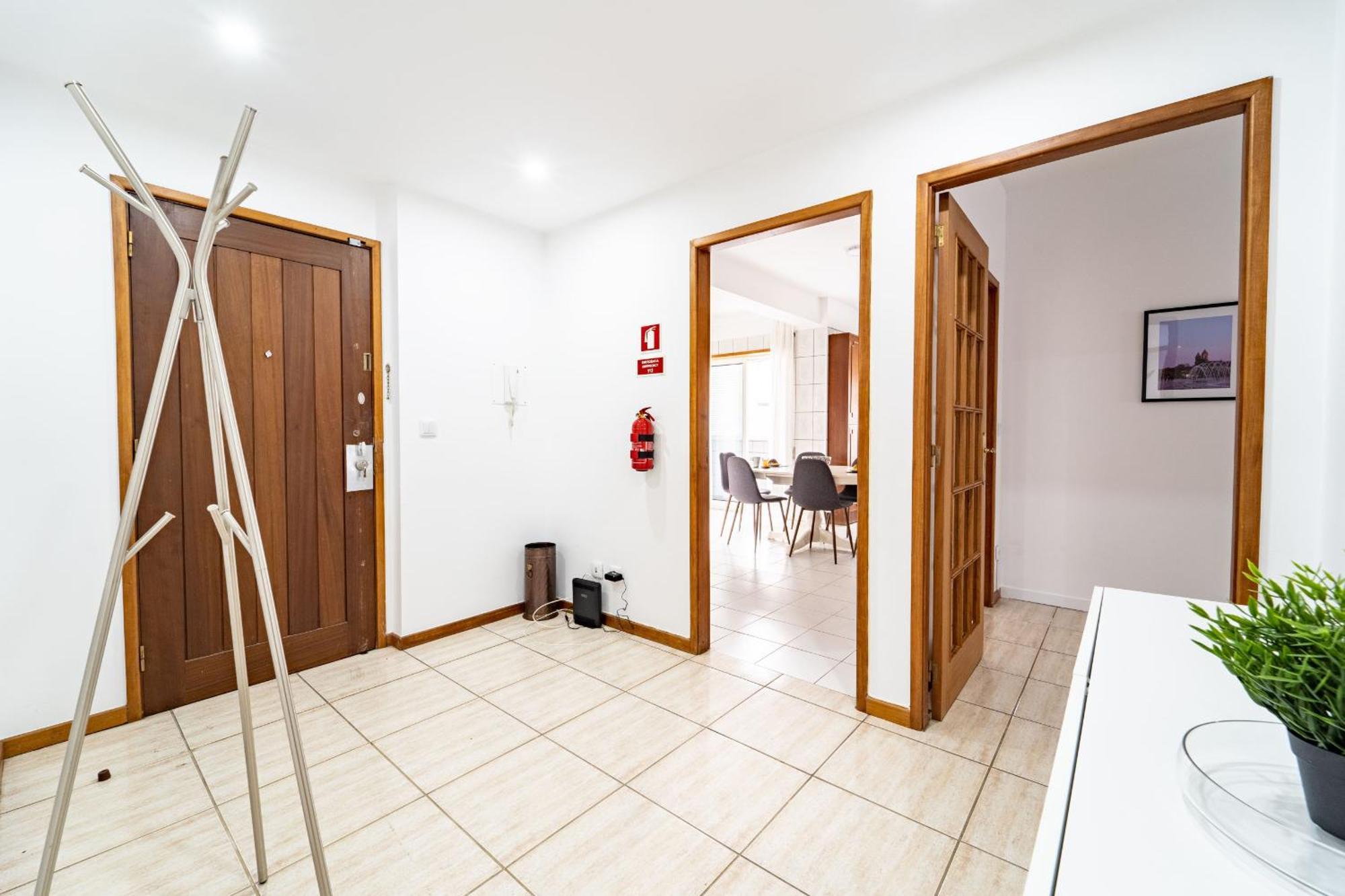 Flat Armada II - Apartamento T5 junto ao BragaParque Exterior foto